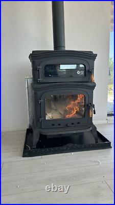 165 kg Cast iron wood burning stove with oven