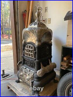 1800's #314 Beautiful cast ironParlor Stove
