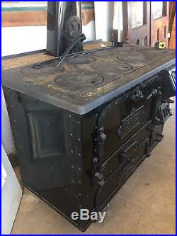 1952 Vulcan-Hart 8 Burner Cast Iron Wood Or Coal Stove RARE