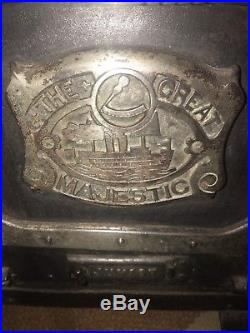 19th Century Majestic Junior Rare Antique Salesman Sample Cast Iron Stove