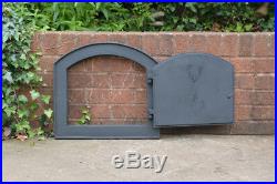 49 x 45 cm cast iron fire door clay / bread oven doors pizza stove fireplace