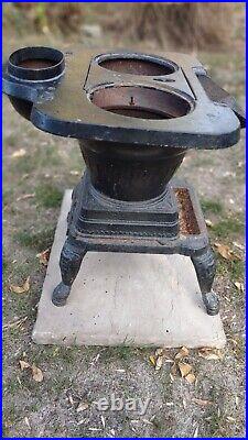 ANTIQUE BLACK CAST IRON wood stove
