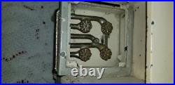 ARCADE PENINSULAR antique doll dollhouse miniature cast iron stove w accessories