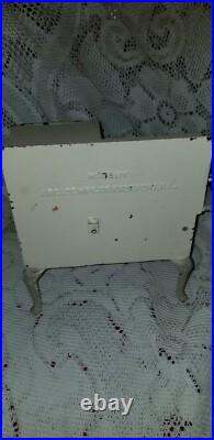 ARCADE PENINSULAR antique doll dollhouse miniature cast iron stove w accessories