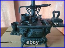 American Sales Sample Stove with Full Set of Accessories