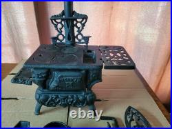 American Sales Sample Stove with Full Set of Accessories