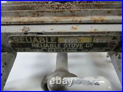 Antique 1121 Reliable Stove Company Cast Iron Gas Single Burner Vintage Grill