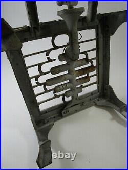 Antique 1121 Reliable Stove Company Cast Iron Gas Single Burner Vintage Grill