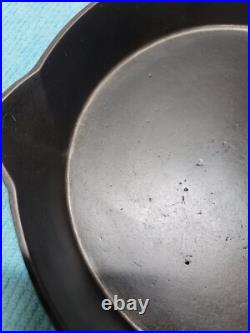 Antique 1800's Gate Mark #9 Single Pour Fancy Handle Cast Iron Skillet RESTORED Antique 1800's Gate Mark #9 Single Pour Fancy Handle Cast Iron Skillet RESTORED