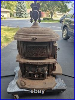 Antique 1889 Cast Iron Parlor Stove Brand Stove Co. Milwaukee Grace Model