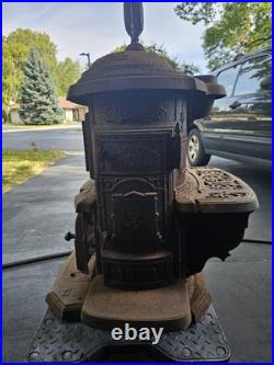 Antique 1889 Cast Iron Parlor Stove Brand Stove Co. Milwaukee Grace Model