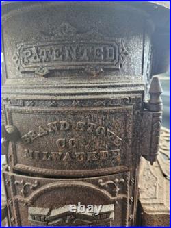 Antique 1889 Cast Iron Parlor Stove Brand Stove Co. Milwaukee Grace Model