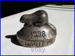 Antique 1898 Danville PA Stove Co Cast Iron Beaver Paperweight