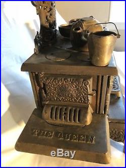 Antique Bucks Jr. #4 1890 Rare Cast Iron Queen Salesman Sample Stove Toy