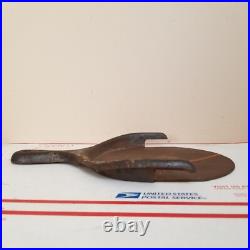 Antique Cast Iron Ash Pan Tray Shovel Wood Stove Bucket Pie Lifter GLO 17 VTG
