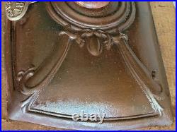 Antique Cast Iron Decorative Parlor Stove Top With Finial Antique Cast Iron Decorative Parlor Stove Top With Finial