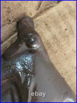 Antique Cast Iron Decorative Parlor Stove Top With Finial