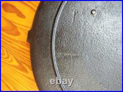 Antique Cast Iron Gate Mark Round Griddle With Bail Handle 16