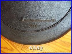 Antique Cast Iron Gate Mark Round Griddle With Bail Handle 16