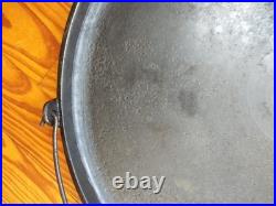Antique Cast Iron Gate Mark Round Griddle With Bail Handle 16