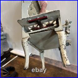 Antique Cast Iron Miniature Salesman's Sample Doll House EAGLE Toy Stove