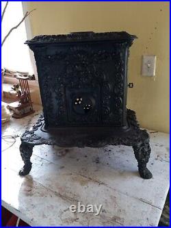 Antique Cast Iron Parlor Stove, Circa 1848. Really Nice, In Good Condition