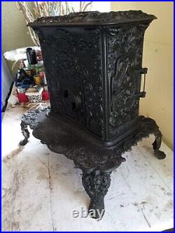 Antique Cast Iron Parlor Stove, Circa 1848. Really Nice, In Good Condition