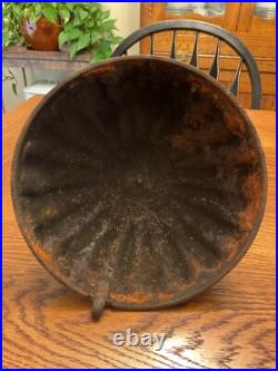 Antique Cast Iron Parlor Stove Heater Cover with Little Girl Finial Antique Cast Iron Parlor Stove Heater Cover with Little Girl Finial
