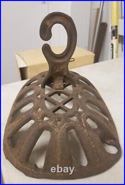 Antique Cast Iron Parlor Stove Heater Decorative C Topper Top Finial Ornament