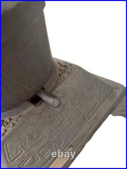 Antique Cast Iron Parlor Stove Ornate Victorian Style Decorative Legs Antique