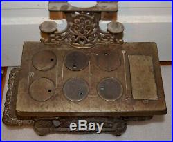 Antique Cast Iron ROYAL ESTHER Stove Works Salesman Sample Miniature Toy Stove