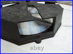 Antique Cast Iron Sad Iron Stove Top Warming Holder Heating Stand Heater Wheel