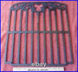 Antique Countess Cast Iron Stove Grille grate hearth mat Radiator Wall Decor