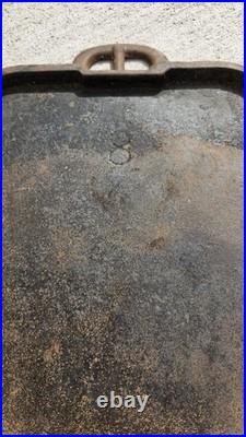 Antique ERIE NO 8 CAST IRON GRIDDLE