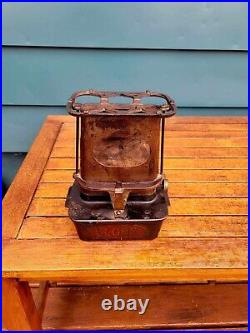 Antique GLOBE Sad Iron Heater Kerosene Cast Iron Stove Antique GLOBE Sad Iron Heater Kerosene Cast Iron Stove