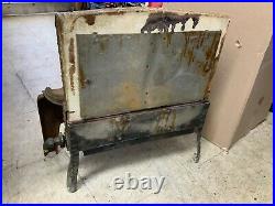 Antique Gas Space Heater Herron Stove & FDRY Co Cast Iron Stove Fireplace Insert