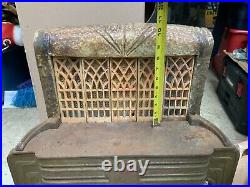 Antique Gas Space Heater Herron Stove & FDRY Co Cast Iron Stove Fireplace Insert