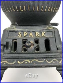 Antique Grey Cast Iron Casting Co Spark Salesman Sample PotBelly Miniature Stove