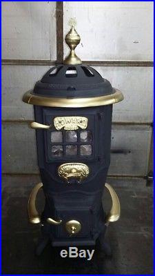 Antique Howard Stove Works Cast Iron Pot Belly / Parlor Wood Burning Stove
