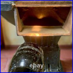 Antique Kitchen Queen, Cast Iron Stove, No. 801