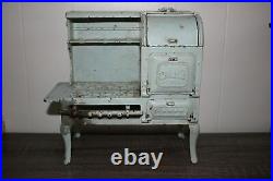 Antique Large HUBLEY EAGLE COOKING STOVE RANGE Cast Iron Toy