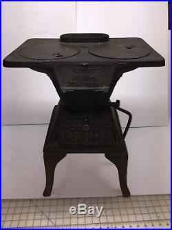 Antique Midget Atlanta Cast Iron Laundry Stove #8 Good Antique Condition