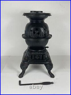 Antique Miniature Salesman Sample Cast Iron SPARK Pot Belly Stove