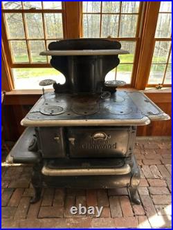 Antique Modern Glenwood E Cast Iron Cook Stove, No. 508 E (1905), With Tools