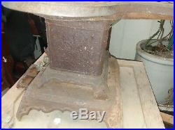 Antique New Beauty 3 burner kerosene cast iron cooktop stove
