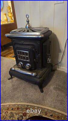 Antique Ornate Coal/Wood Burning Stove Cast Iron (local pick up only, 26292) Antique Ornate Coal/Wood Burning Stove Cast Iron (local pick up only, 26292)