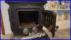 Antique Ornate Coal/Wood Burning Stove Cast Iron (local pick up only, 26292) Antique Ornate Coal/Wood Burning Stove Cast Iron (local pick up only, 26292)
