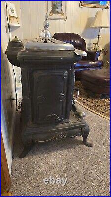Antique Ornate Coal/Wood Burning Stove Cast Iron (local pick up only, 26292) Antique Ornate Coal/Wood Burning Stove Cast Iron (local pick up only, 26292)