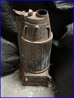Antique Queen Incubator Co. Cast Iron Incubator Stove