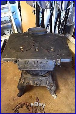 Antique ST. Clair Cast Iron Laundry pot belly wood Coal stove